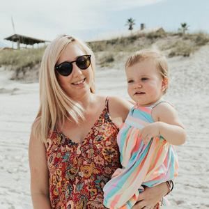 Meet your Posher, Stephanie